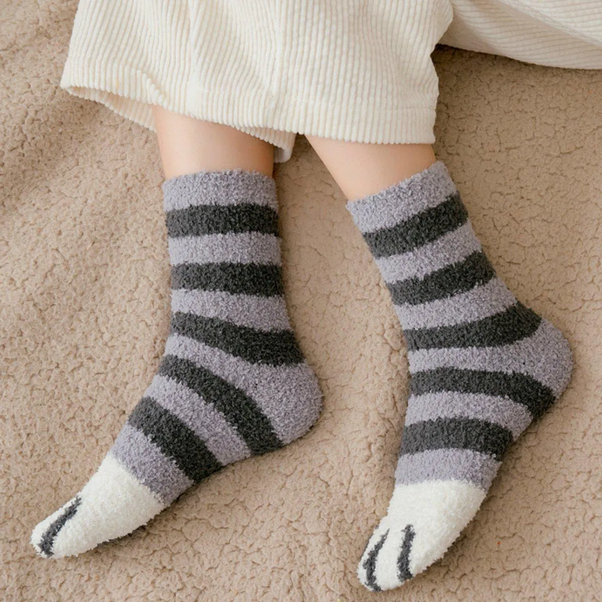 Fluffy Cat Paw Fuzzy Fleece Socks