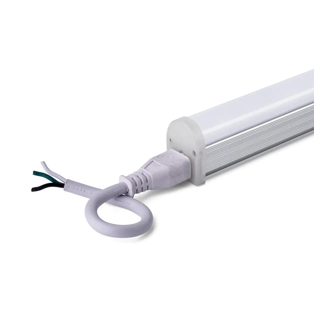 LED CCT Selectable T5 Integrated Light Bar 100-277V AC