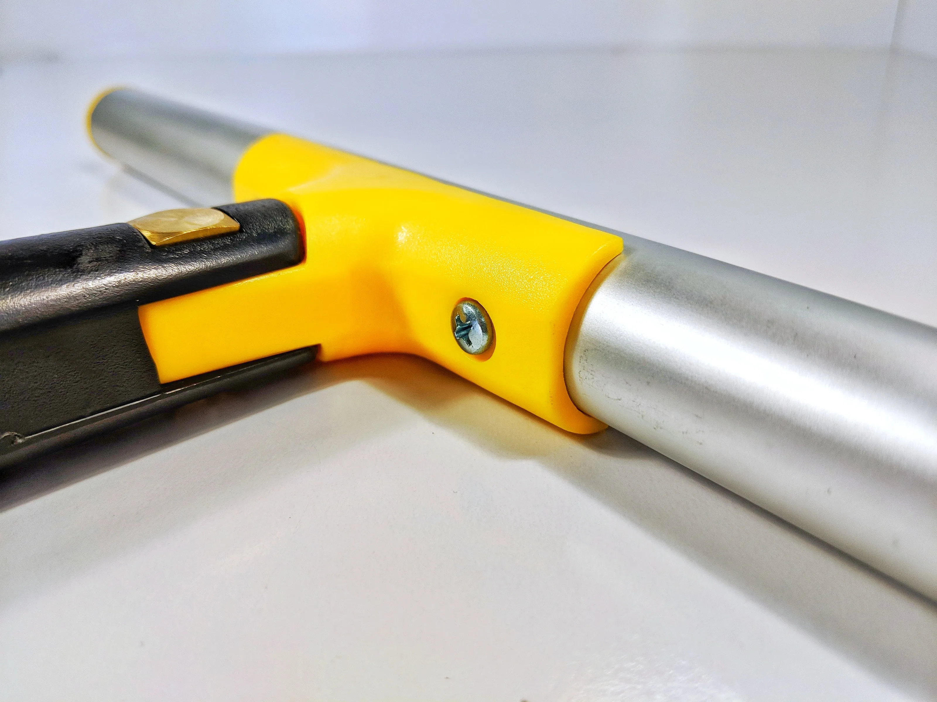 Sorbo Swivel T-Bar