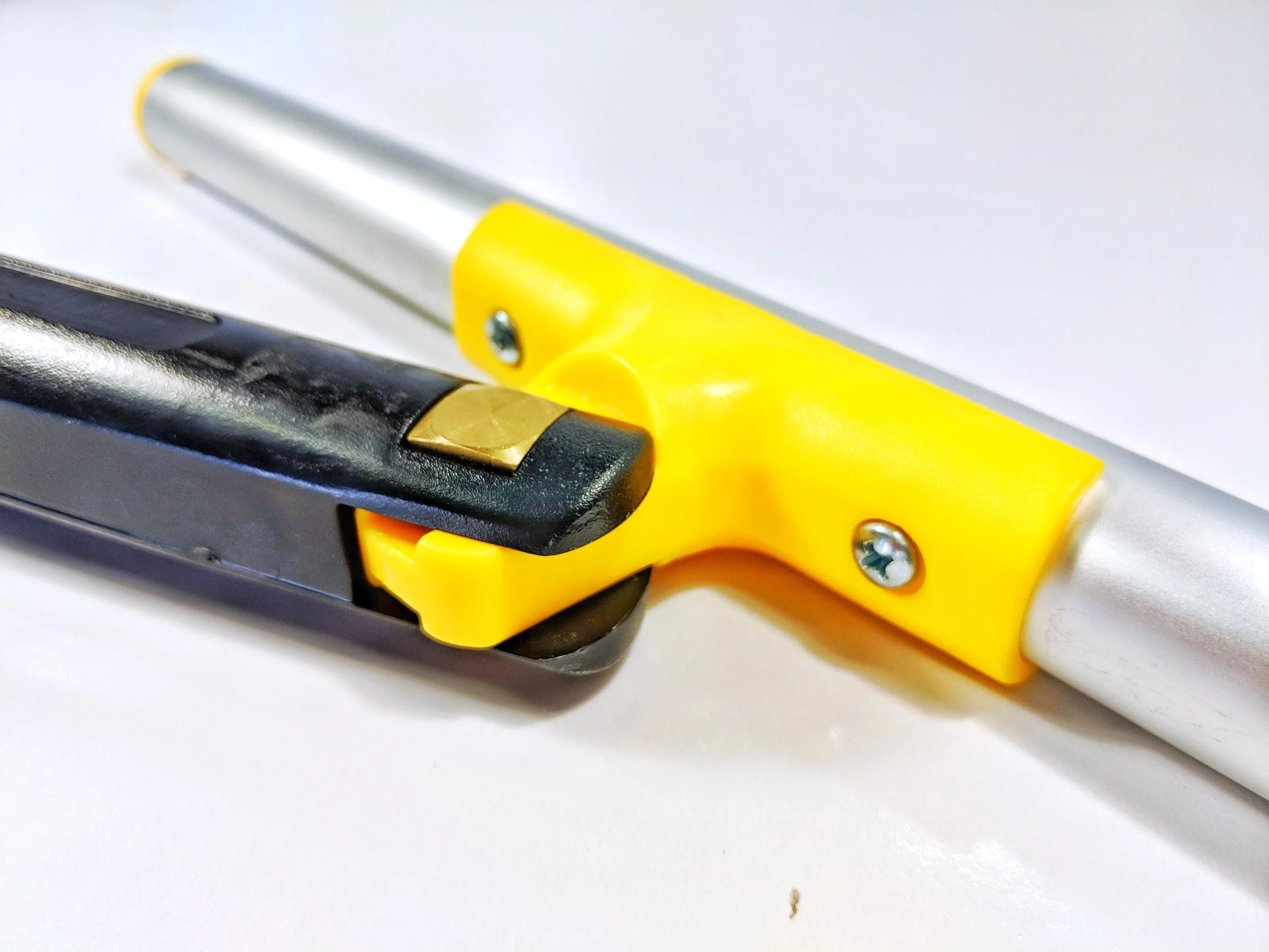 Sorbo Swivel T-Bar