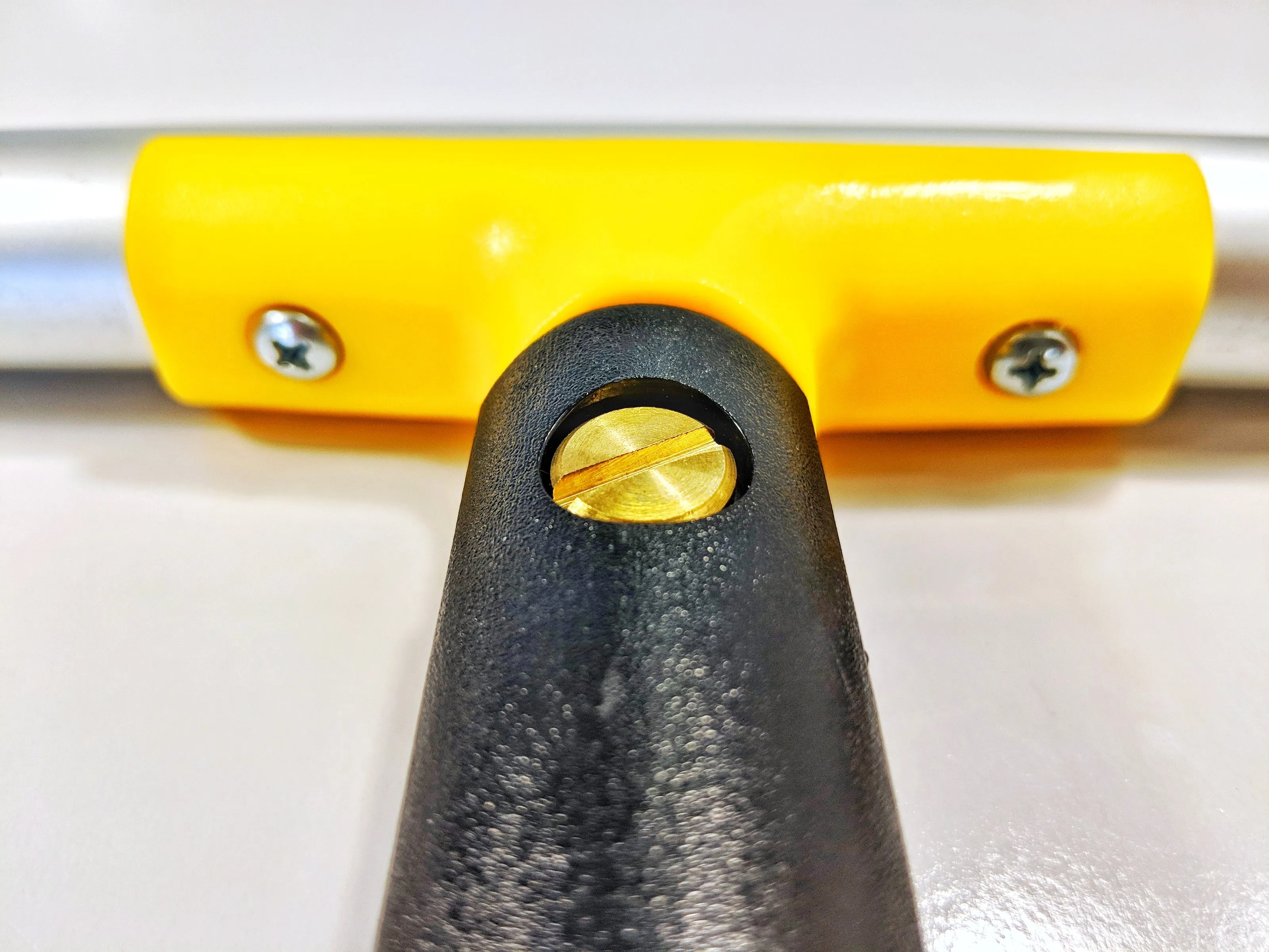 Sorbo Swivel T-Bar