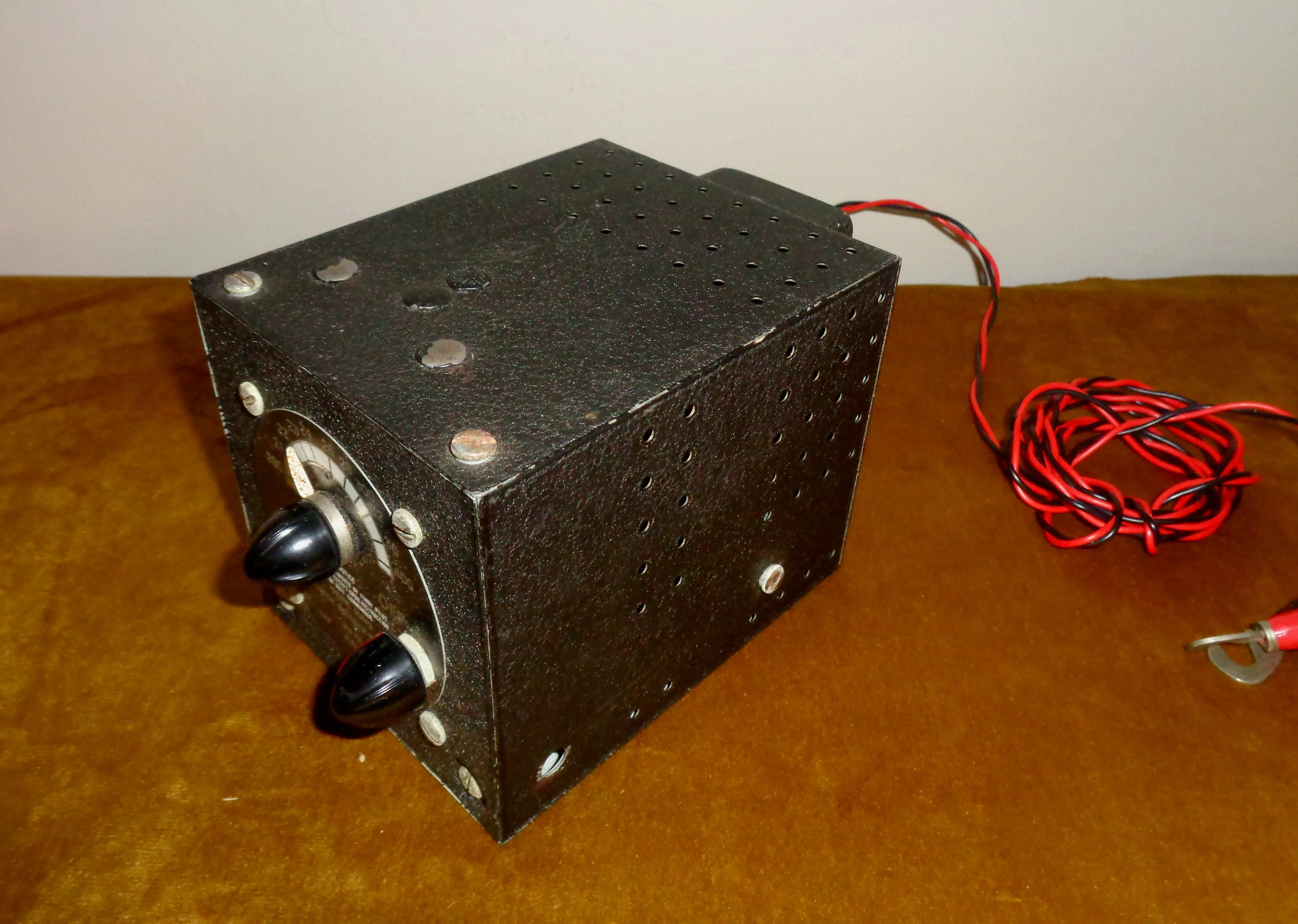 WW2 U.S Signal Corps One Radio Range / Beacon Receiver BC1206B New Old Stock